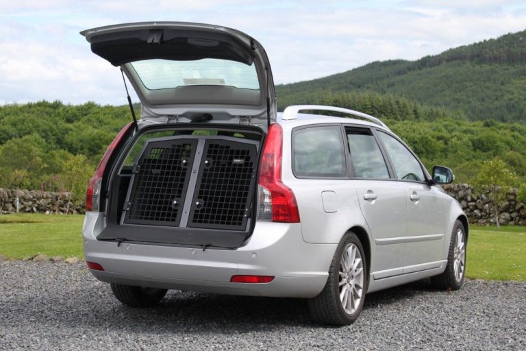 Car Dog Cages, Crates & Transit Boxes for Volvo V50 Estate 20042014