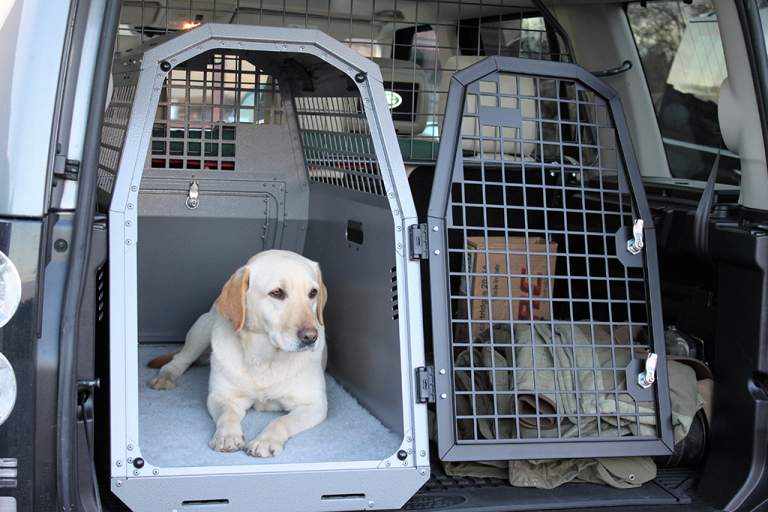 K9/B37 Single Dog Cage for Volvo XC90 TransK9