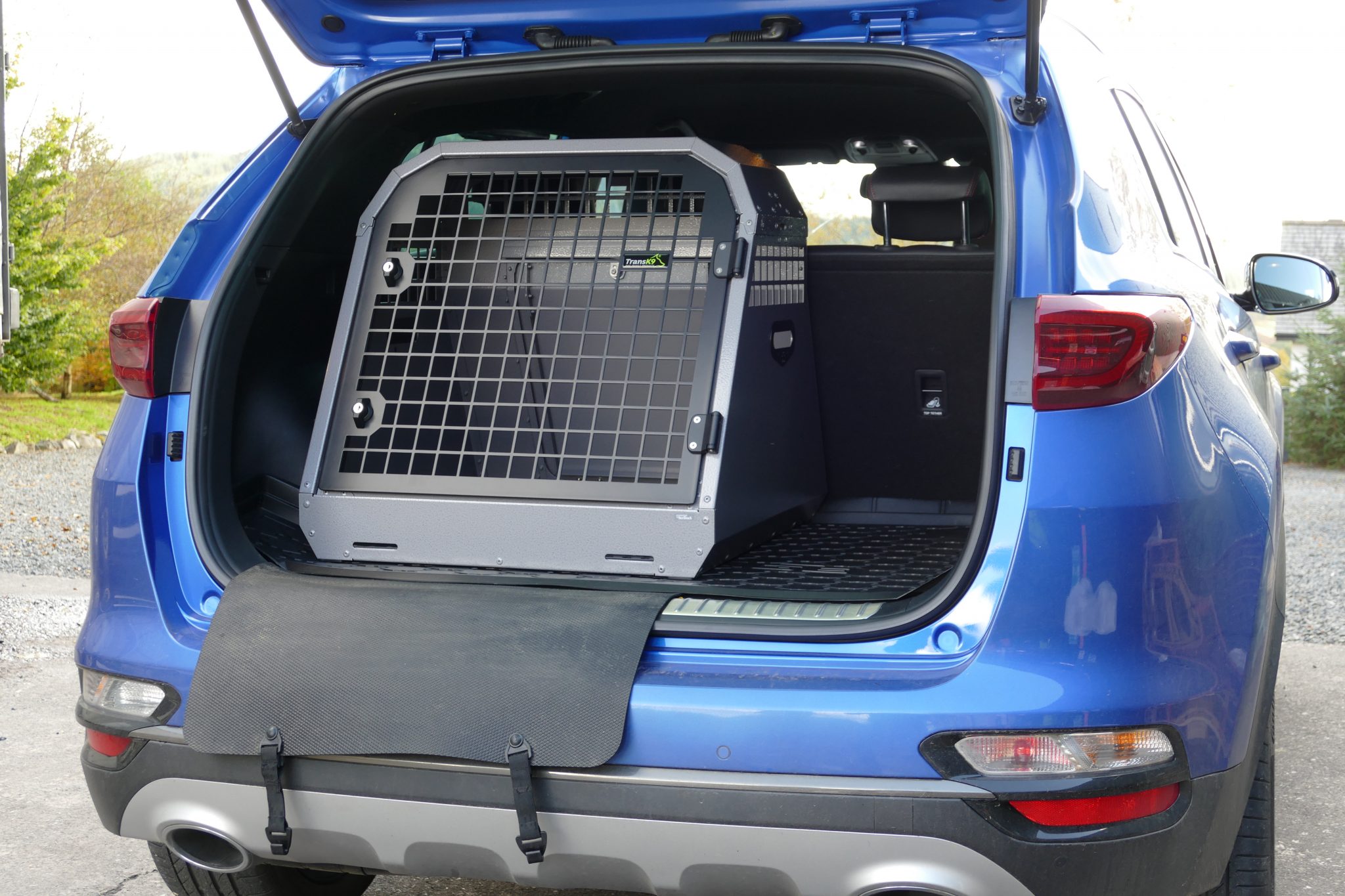 Car Dog Cages, Crates & Transit Boxes for Kia Sportage 20152020